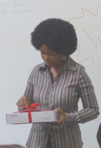 Nozie winning a tablet